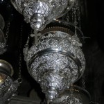 Olejové lampy v Anastazis (Sv. hrob, Jeruzalem)